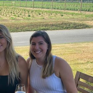 Meet your Posher, Briana